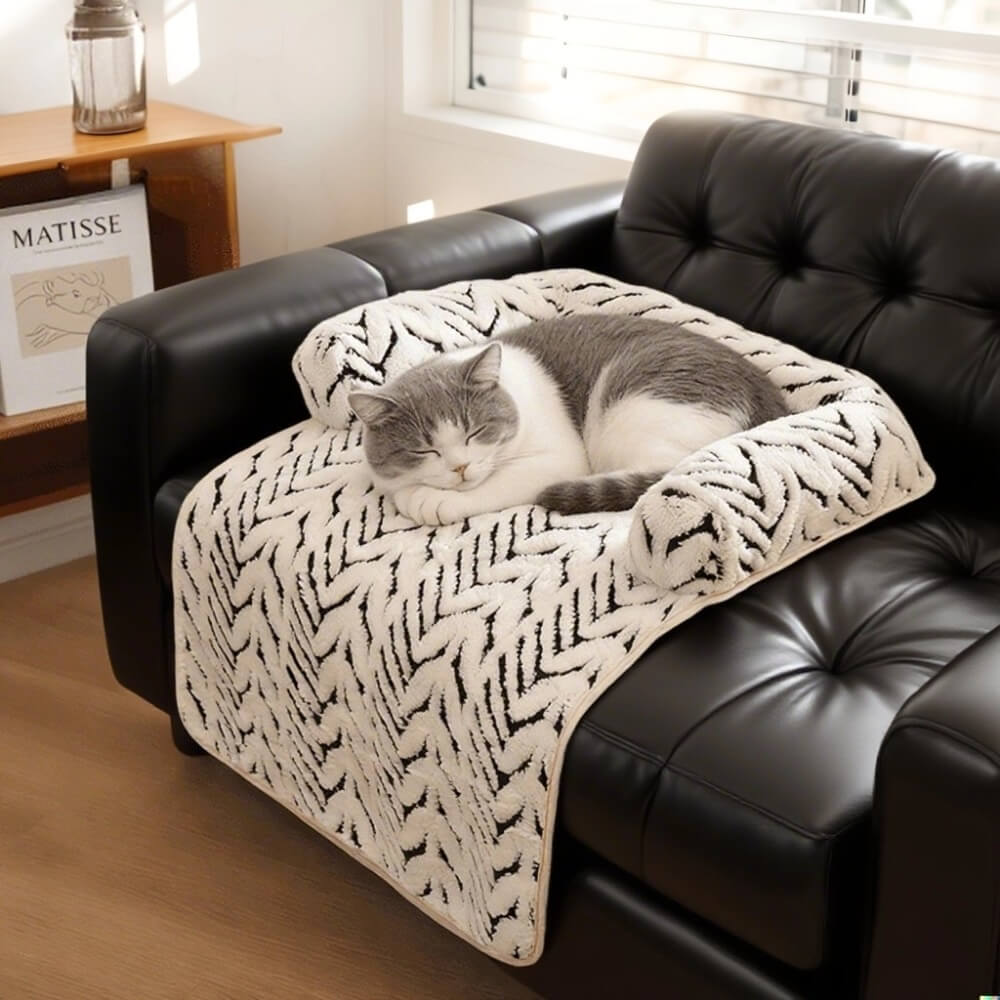Semi-Enclosed Pet Sofa Bed | Plush Winter Cushion for Cats & Small Dogs | ArtisanUni