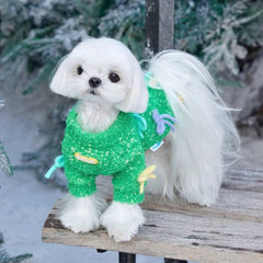 ArtisanUni Christmas green sweater